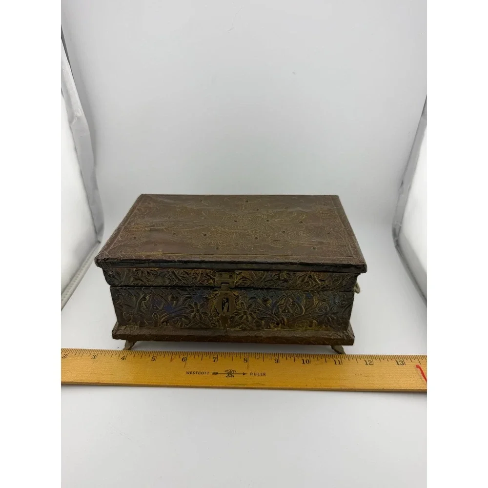 Unbranded vintage brass